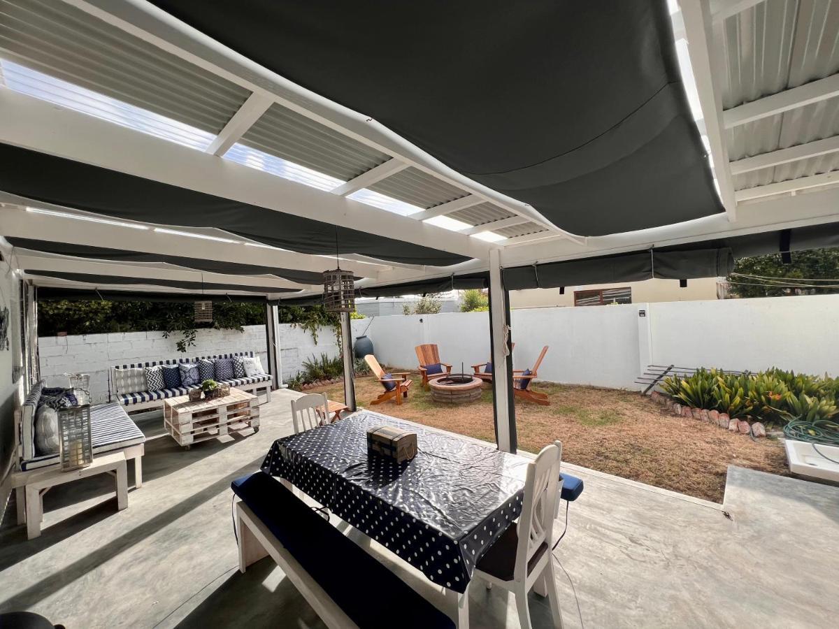 Adorable 2 Bedroom Cottage With Spacious Veranda Hermanus Extérieur photo
